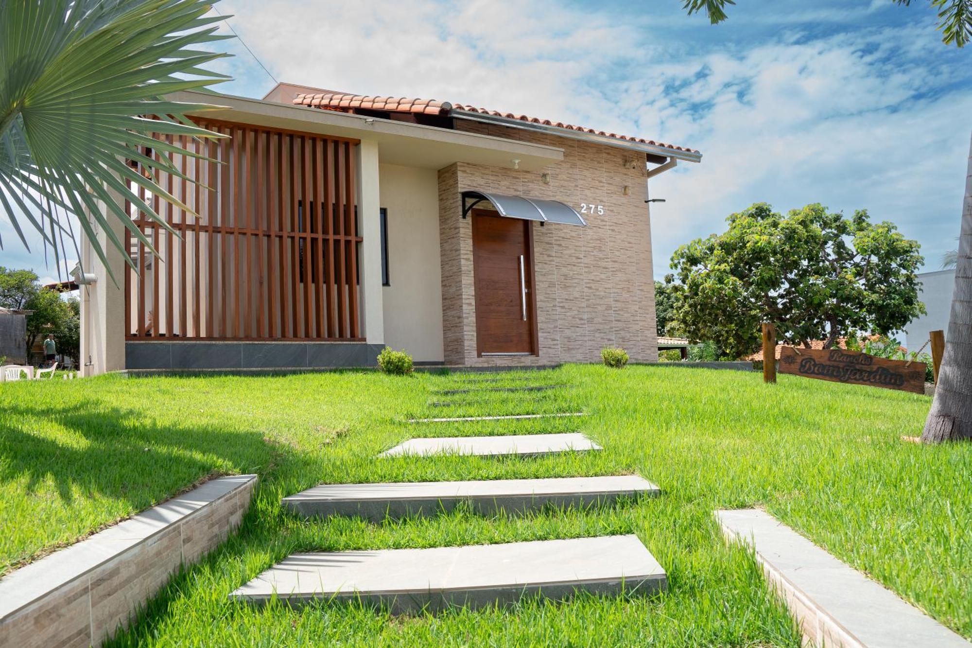 Casa Com Piscina Vista Para Lago, 03 Quartos Confortaveis Capitolio Exterior photo
